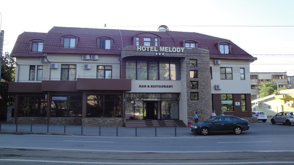 Hotel Melody オラデア エクステリア 写真